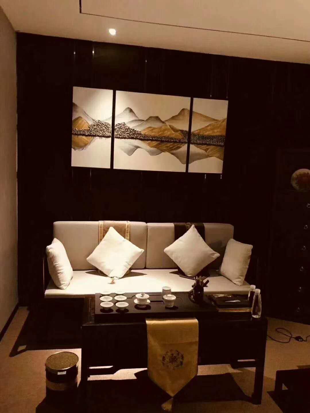 龙华区尊享推荐：高端男士SPA柔式会馆，品质生活新体验